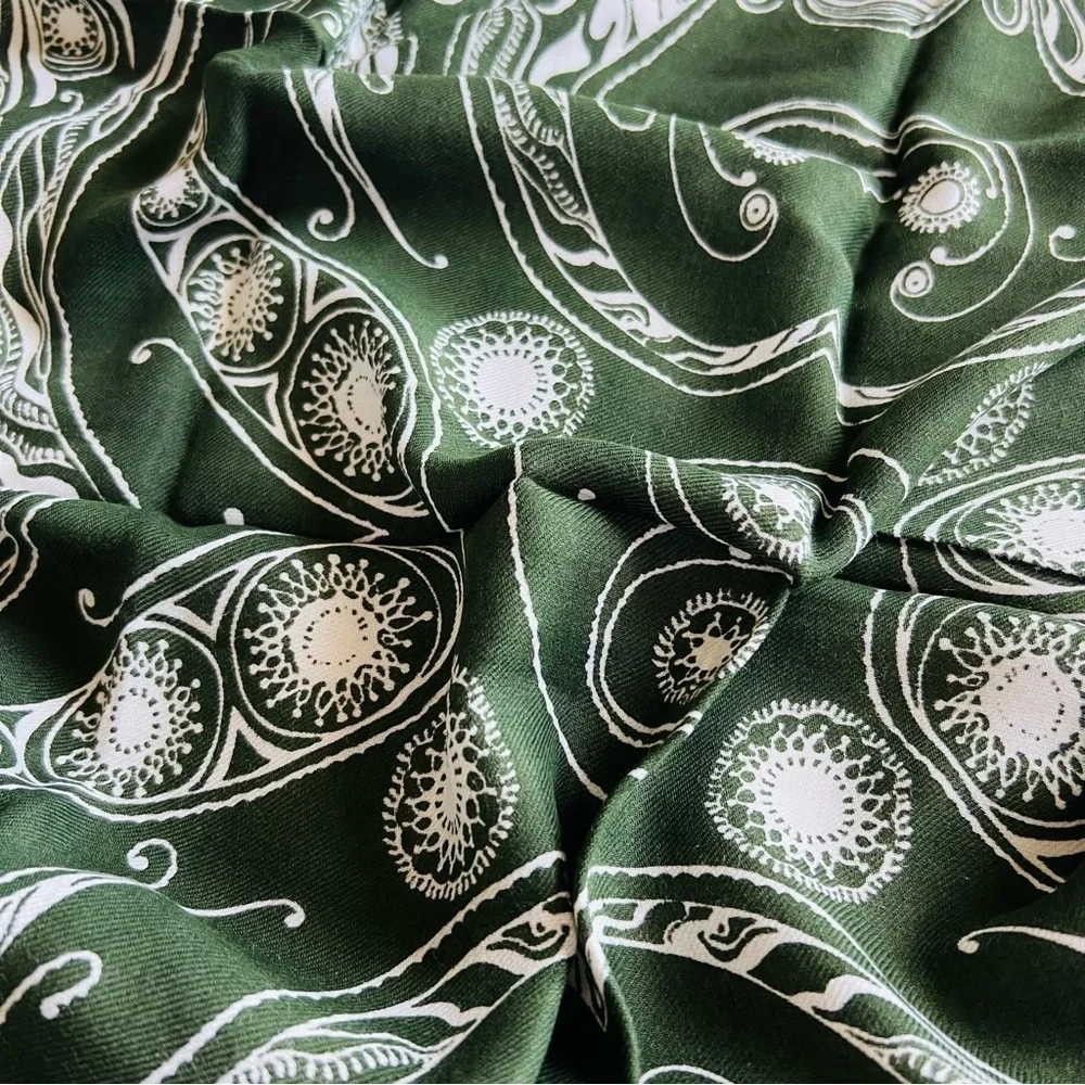NNT scarf 26”x26”.